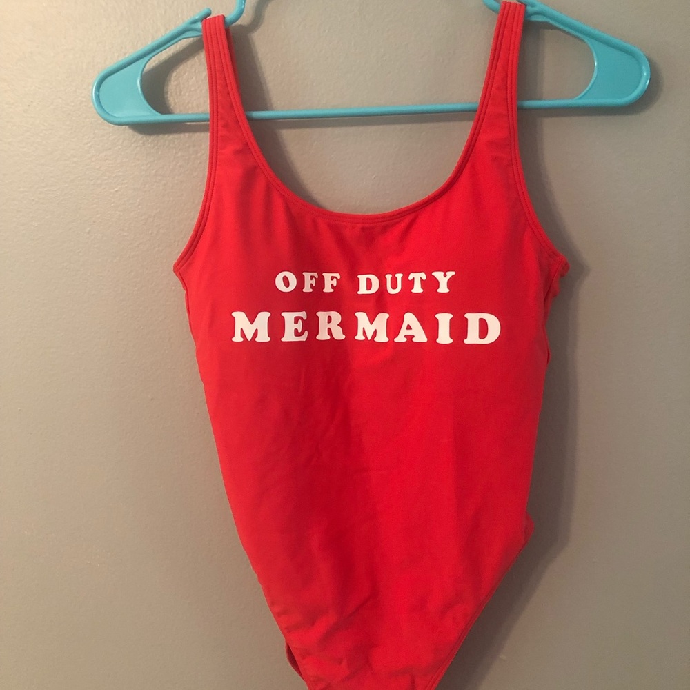 Swim suit